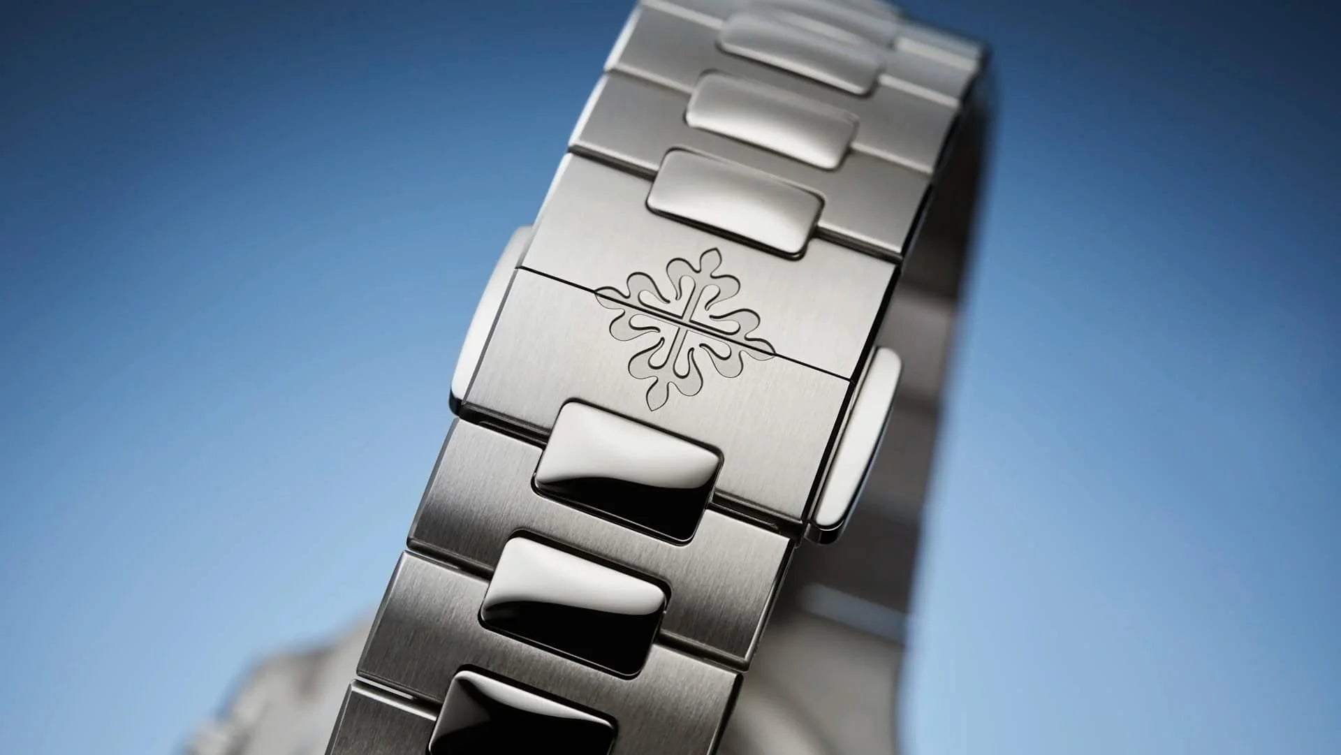 PATEK PHILIPPE NAUTILUS - GEVENE